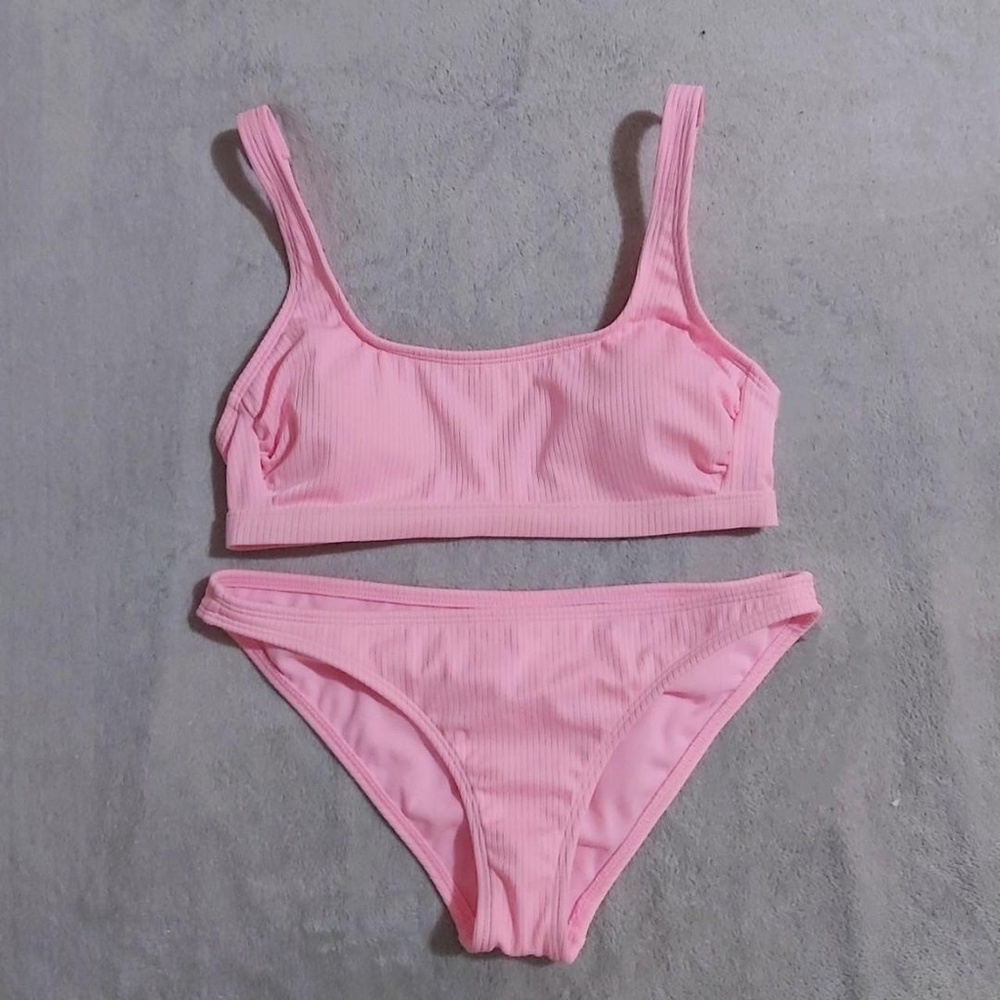 Pink 2 piece swimsuit M